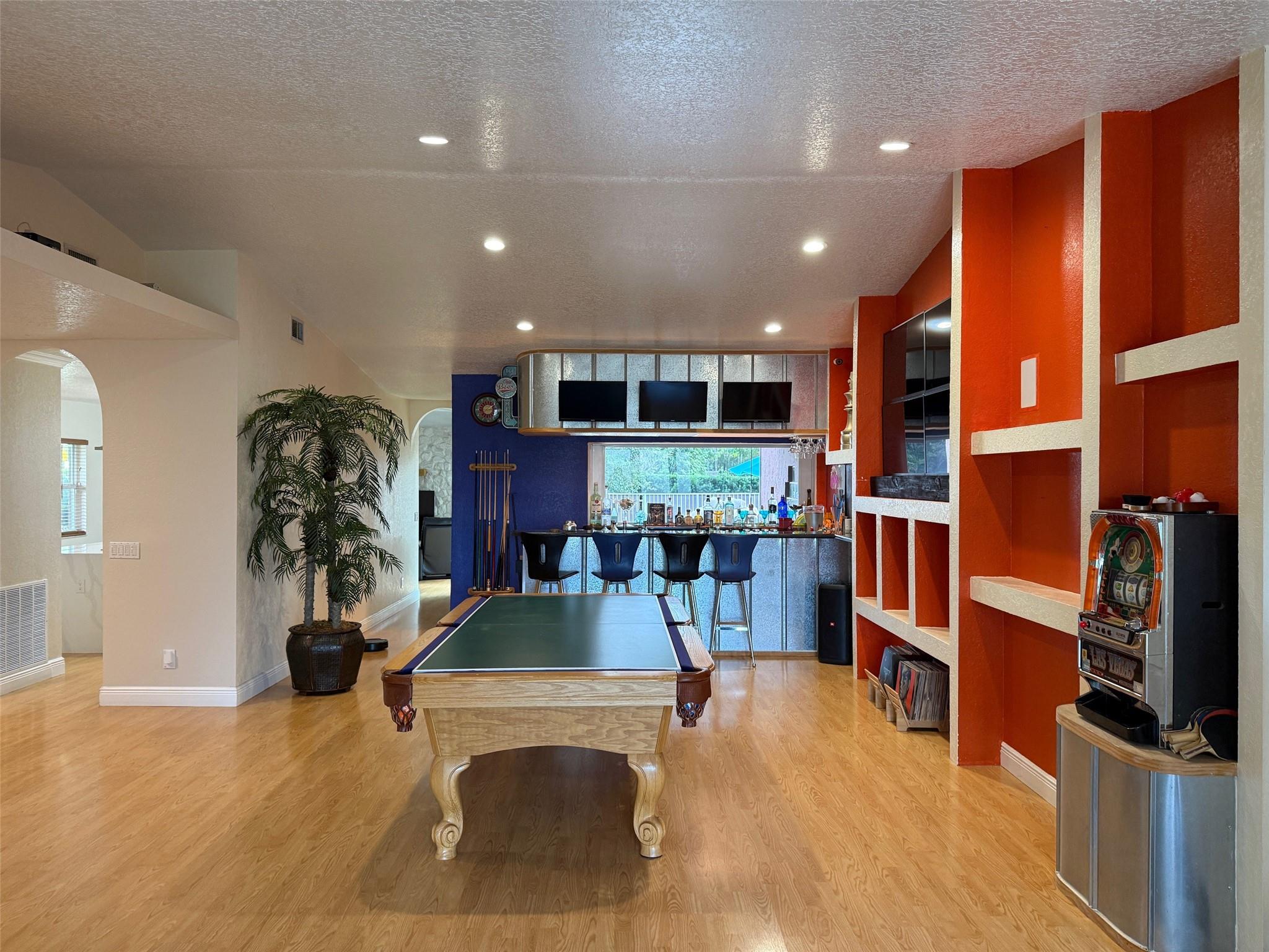 DAVIE WHISPERING PINES - Residential