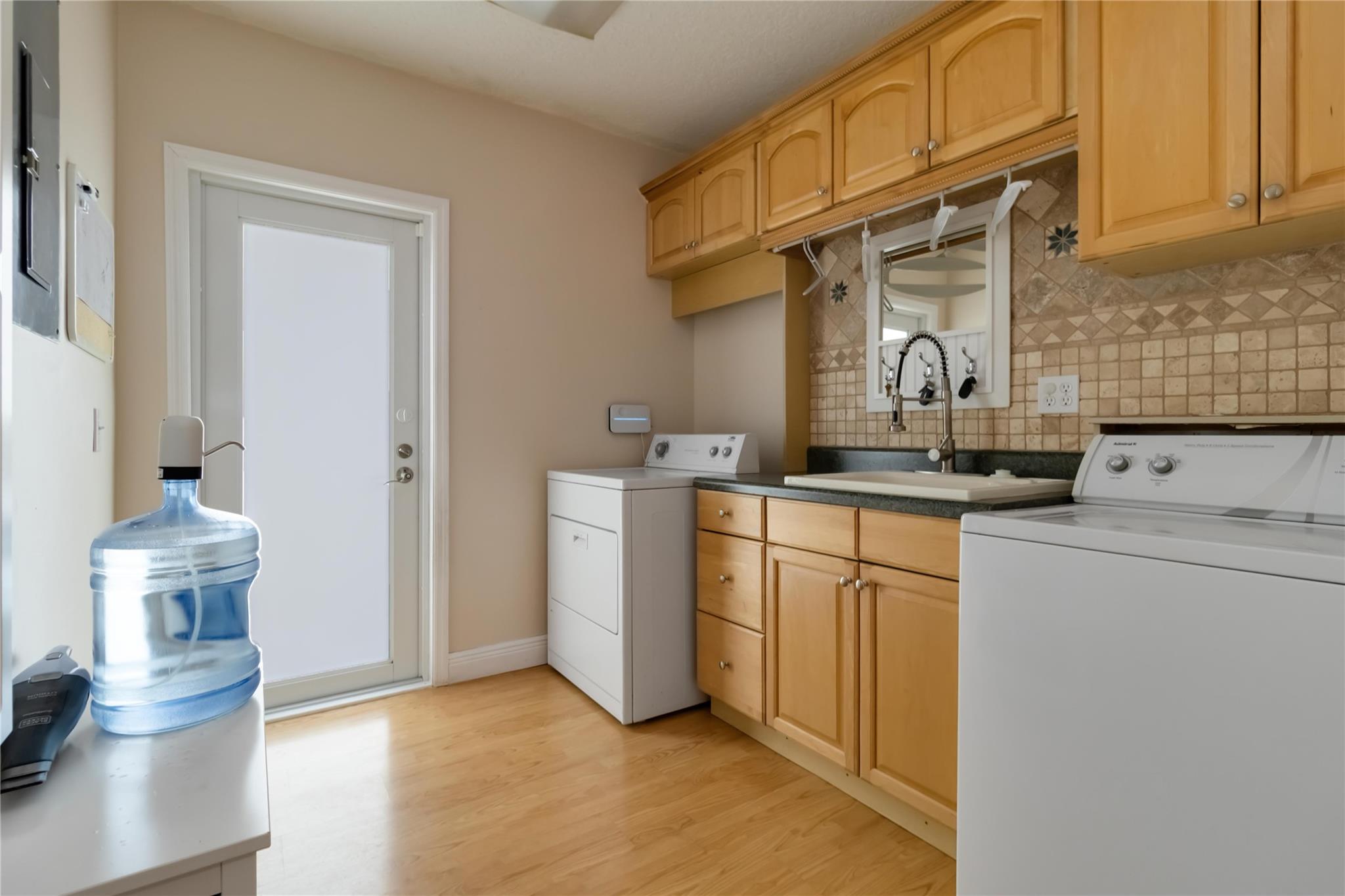 DAVIE WHISPERING PINES - Residential