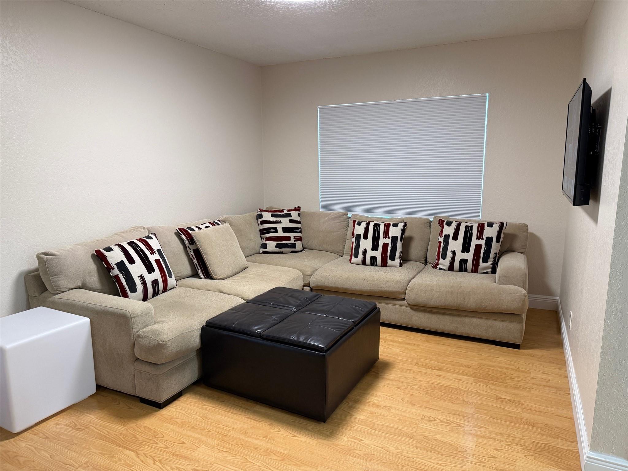 DAVIE WHISPERING PINES - Residential