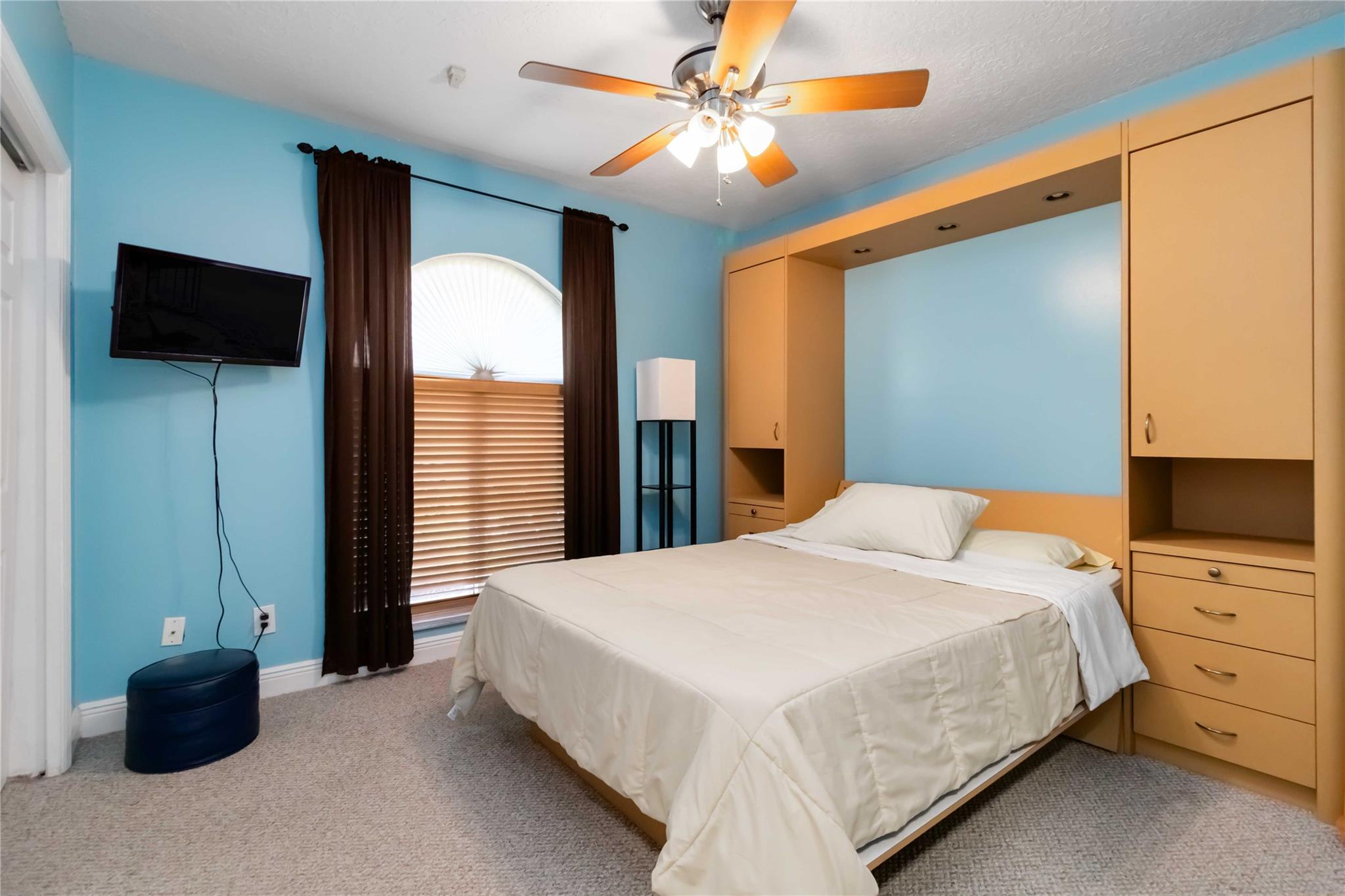 DAVIE WHISPERING PINES - Residential