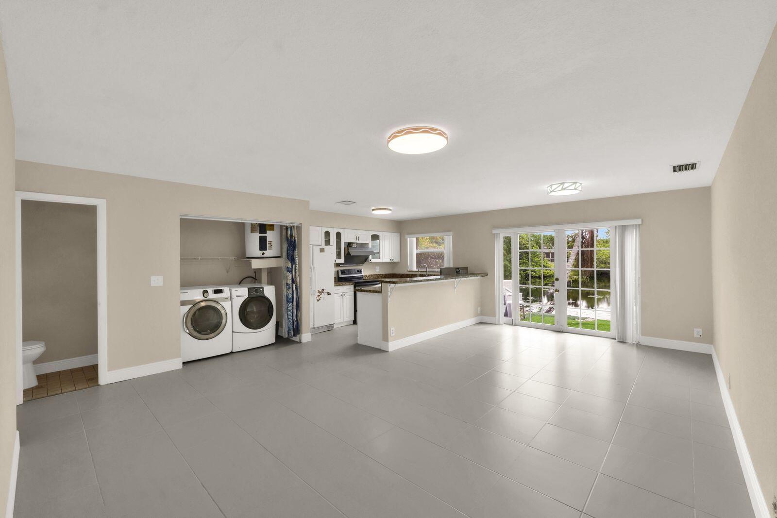 4295 Coral Springs Drive 3c