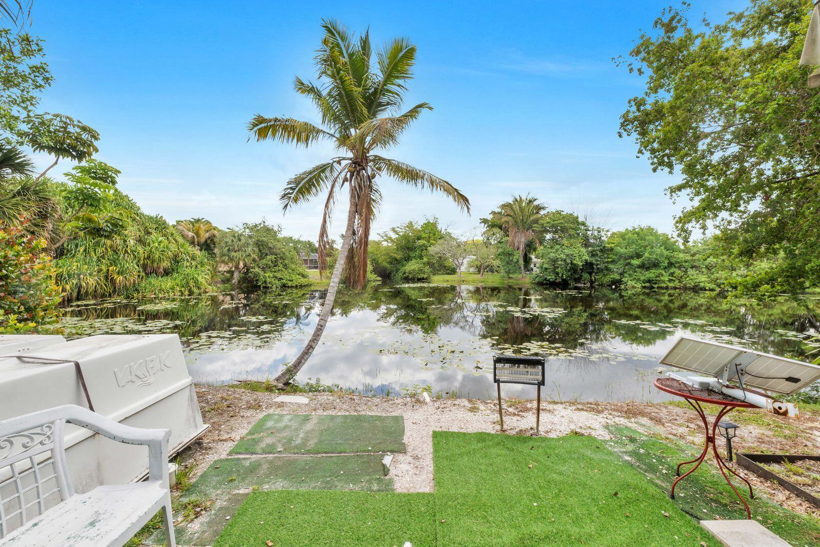 DEER RUN SPRINGS III CONDO - Residential