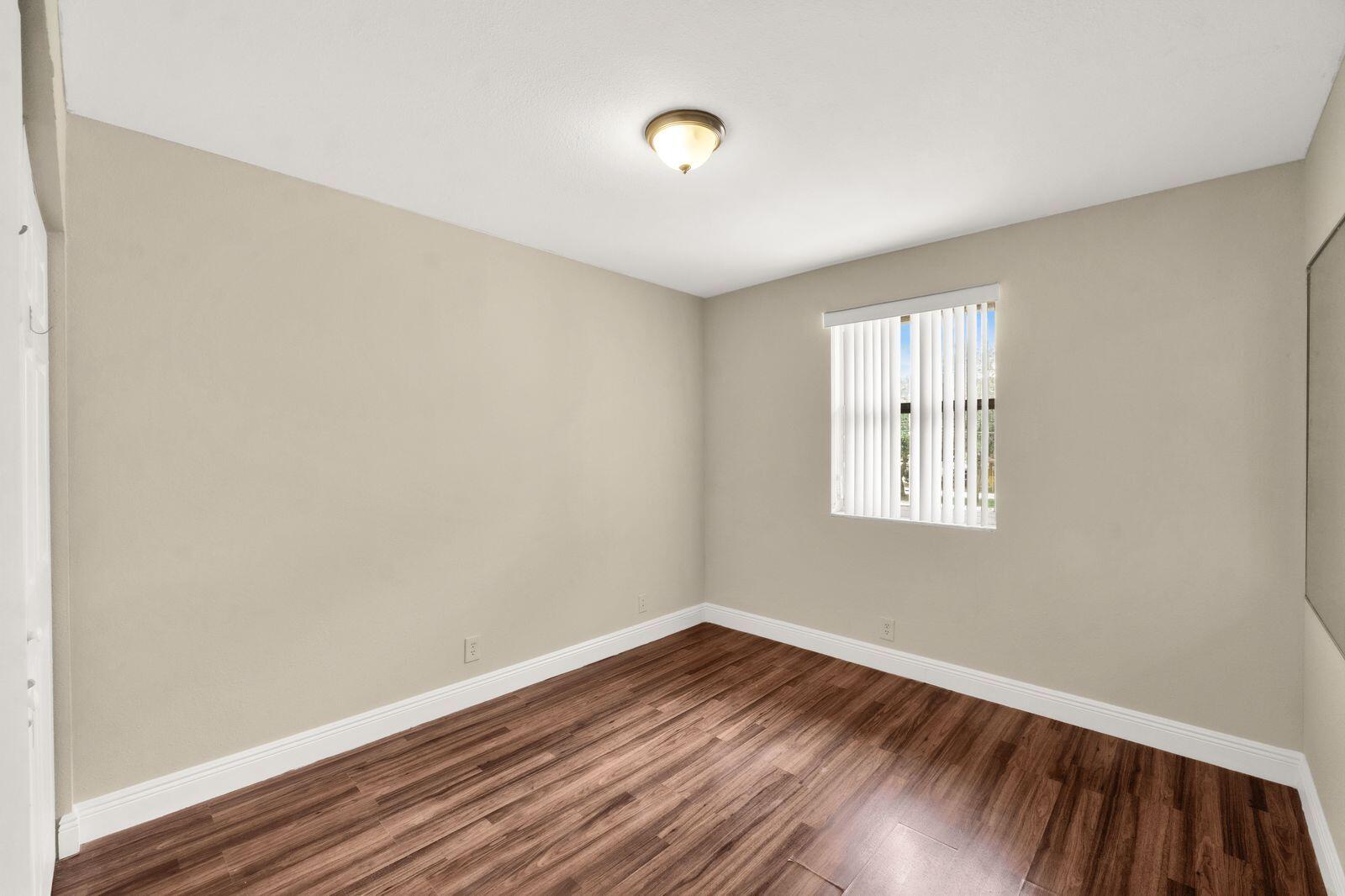 DEER RUN SPRINGS III CONDO - Residential