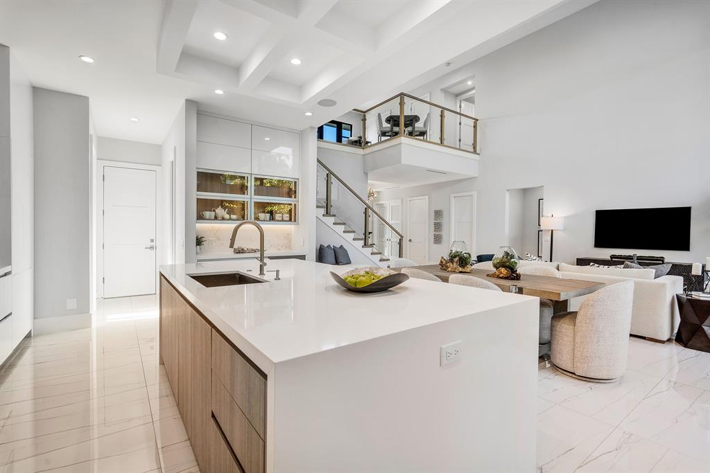 BOCA VILLAS - Residential