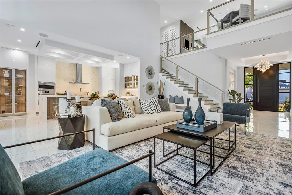 BOCA VILLAS - Residential