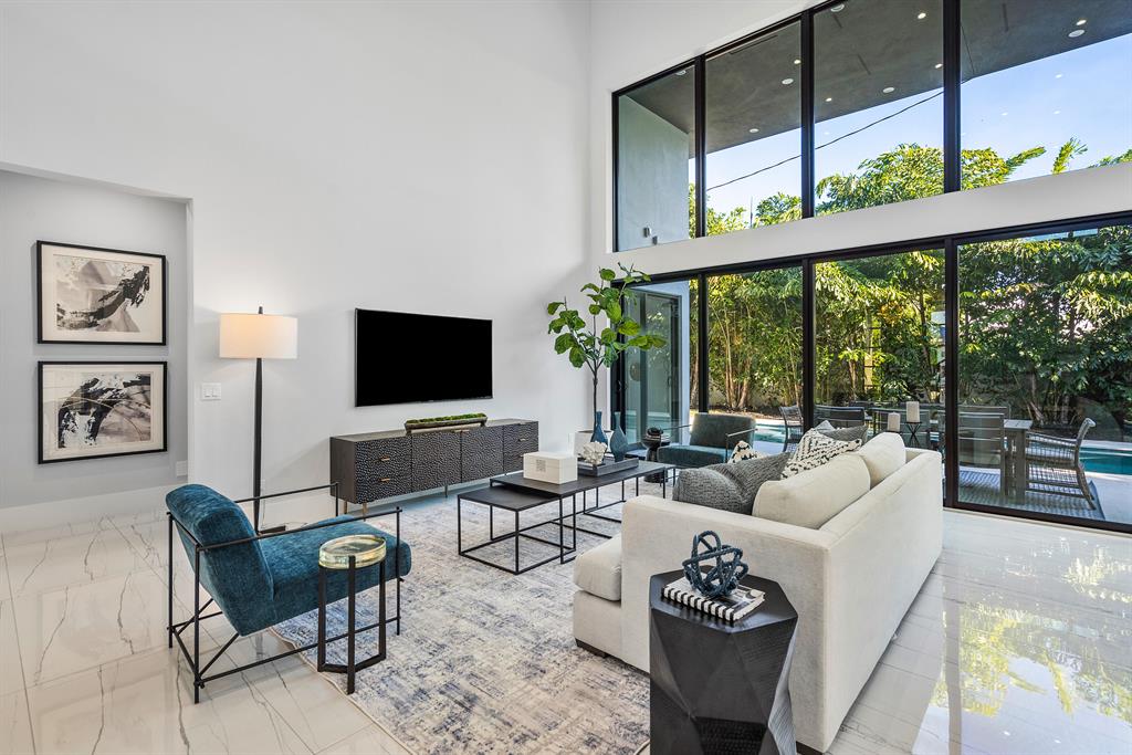 BOCA VILLAS - Residential