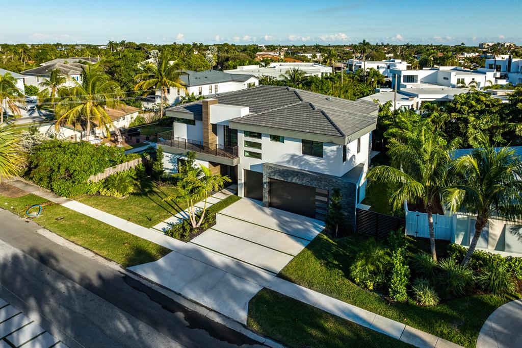 BOCA VILLAS - Residential