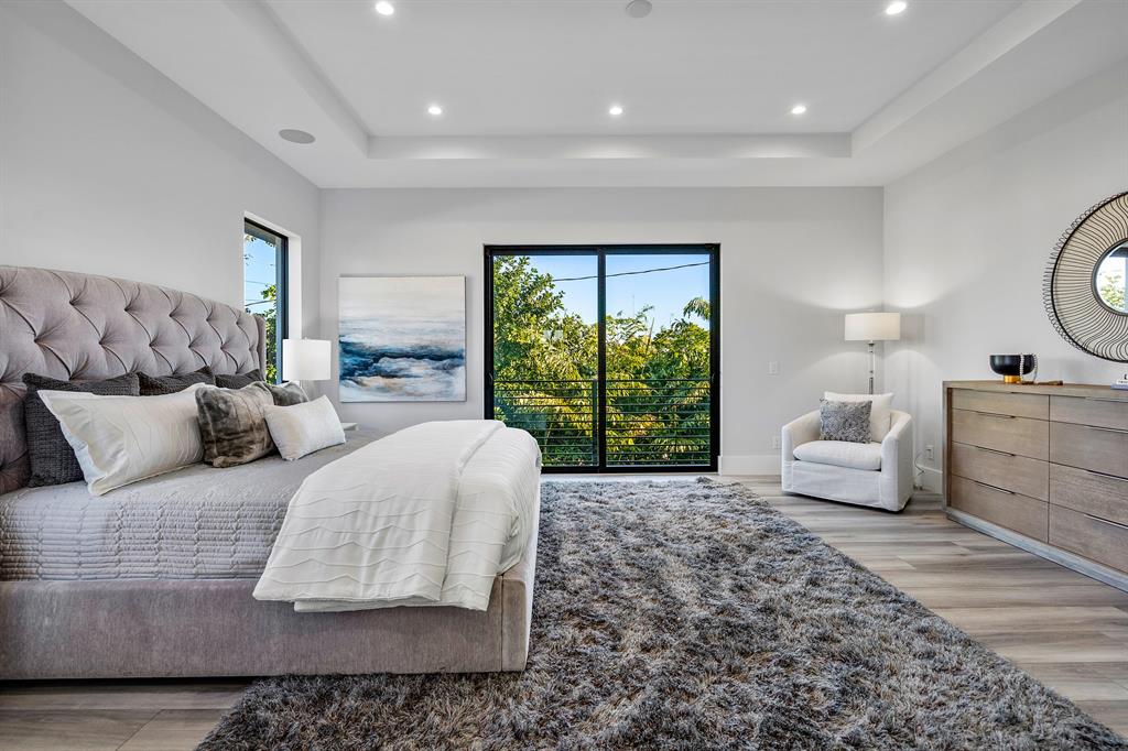 BOCA VILLAS - Residential