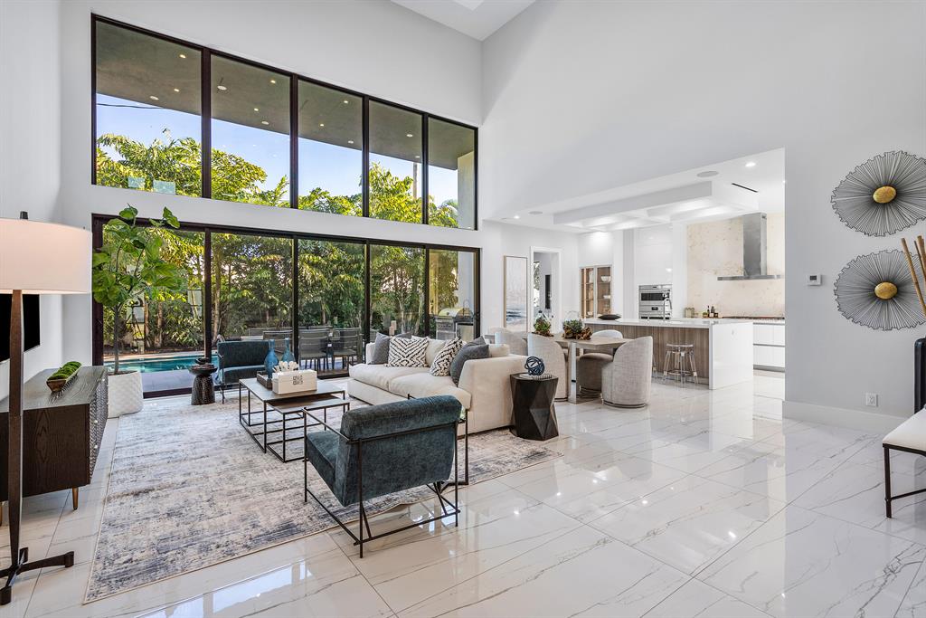 BOCA VILLAS - Residential