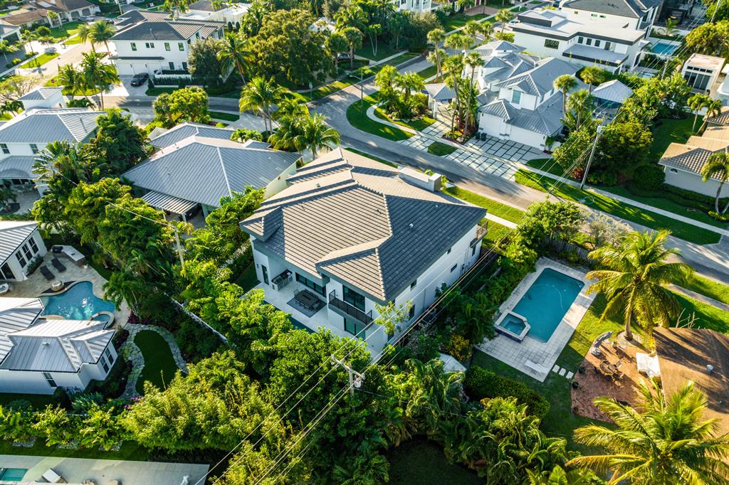 BOCA VILLAS - Residential