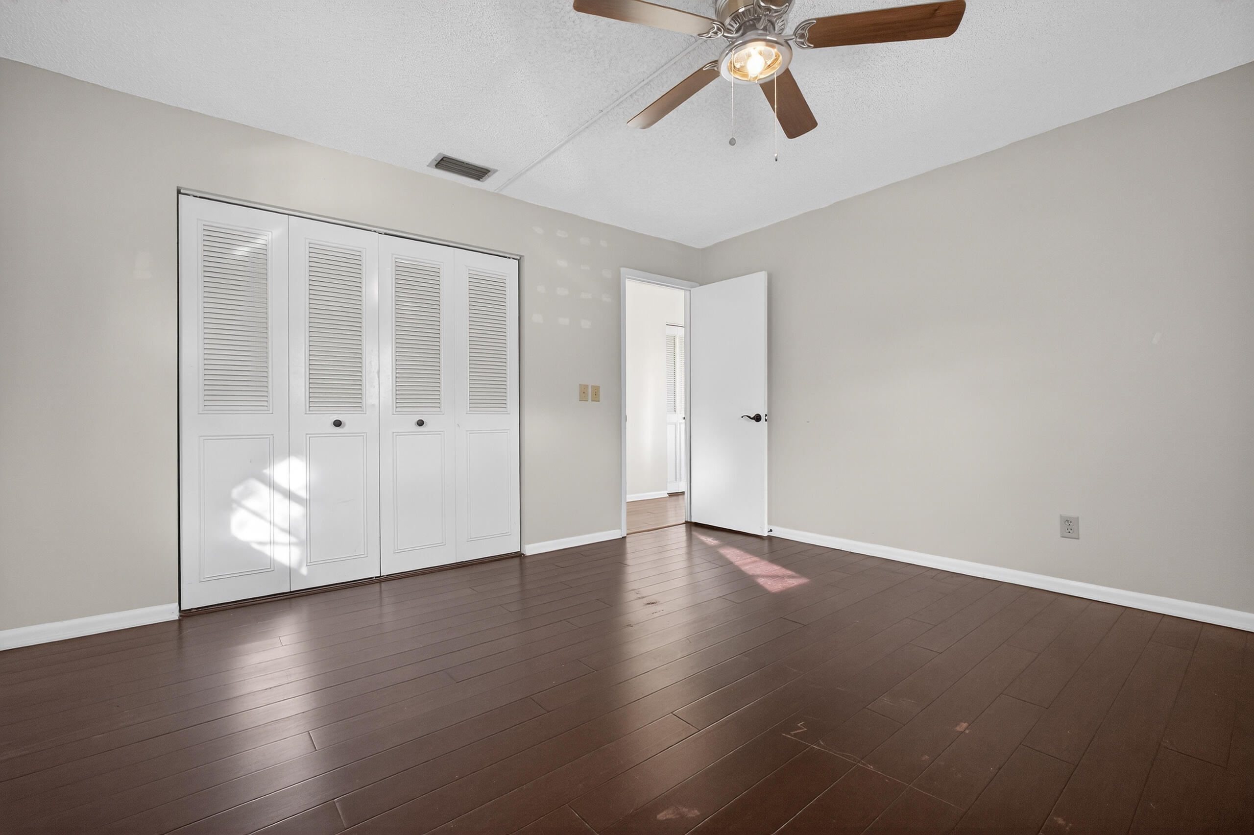 SOUTH JENSEN HEIGHTS - Residential