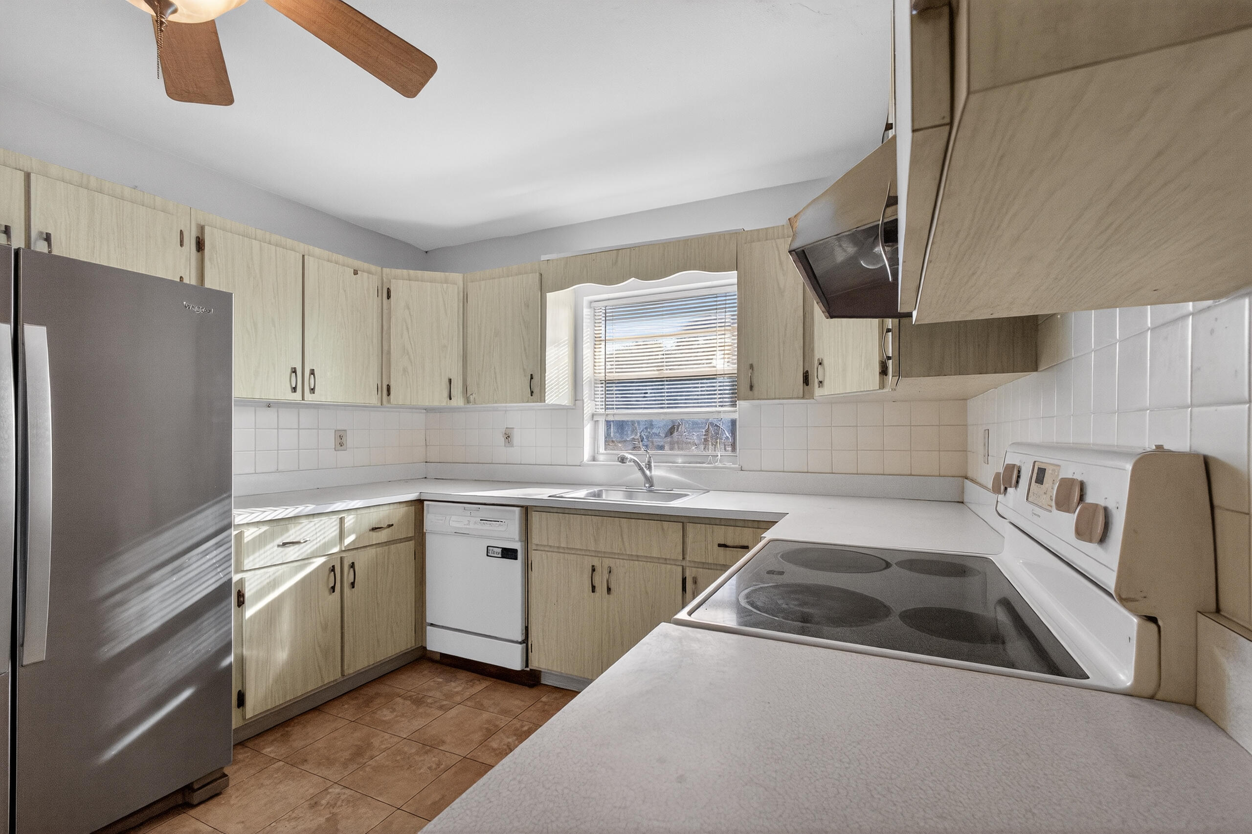 SOUTH JENSEN HEIGHTS - Residential