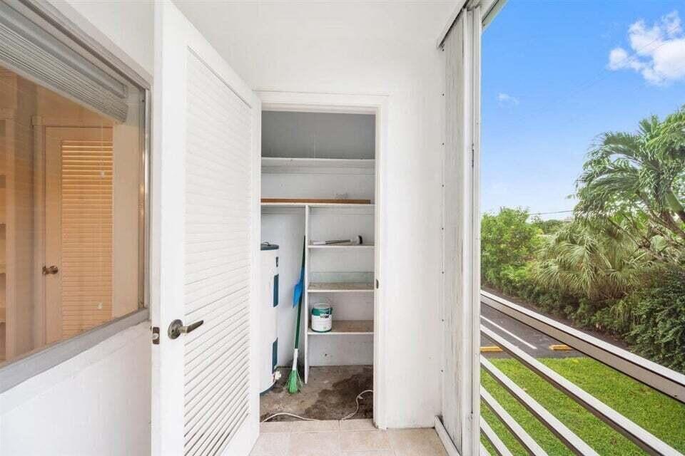 LAKE CLARKE GARDENS CONDO - Residential Lease