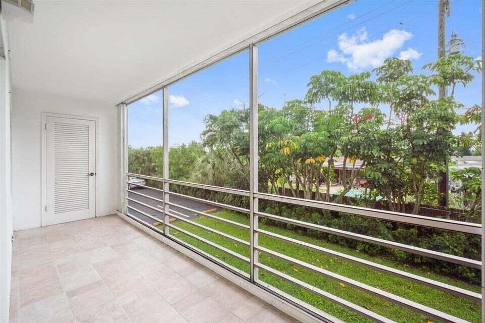 LAKE CLARKE GARDENS CONDO - Residential Lease