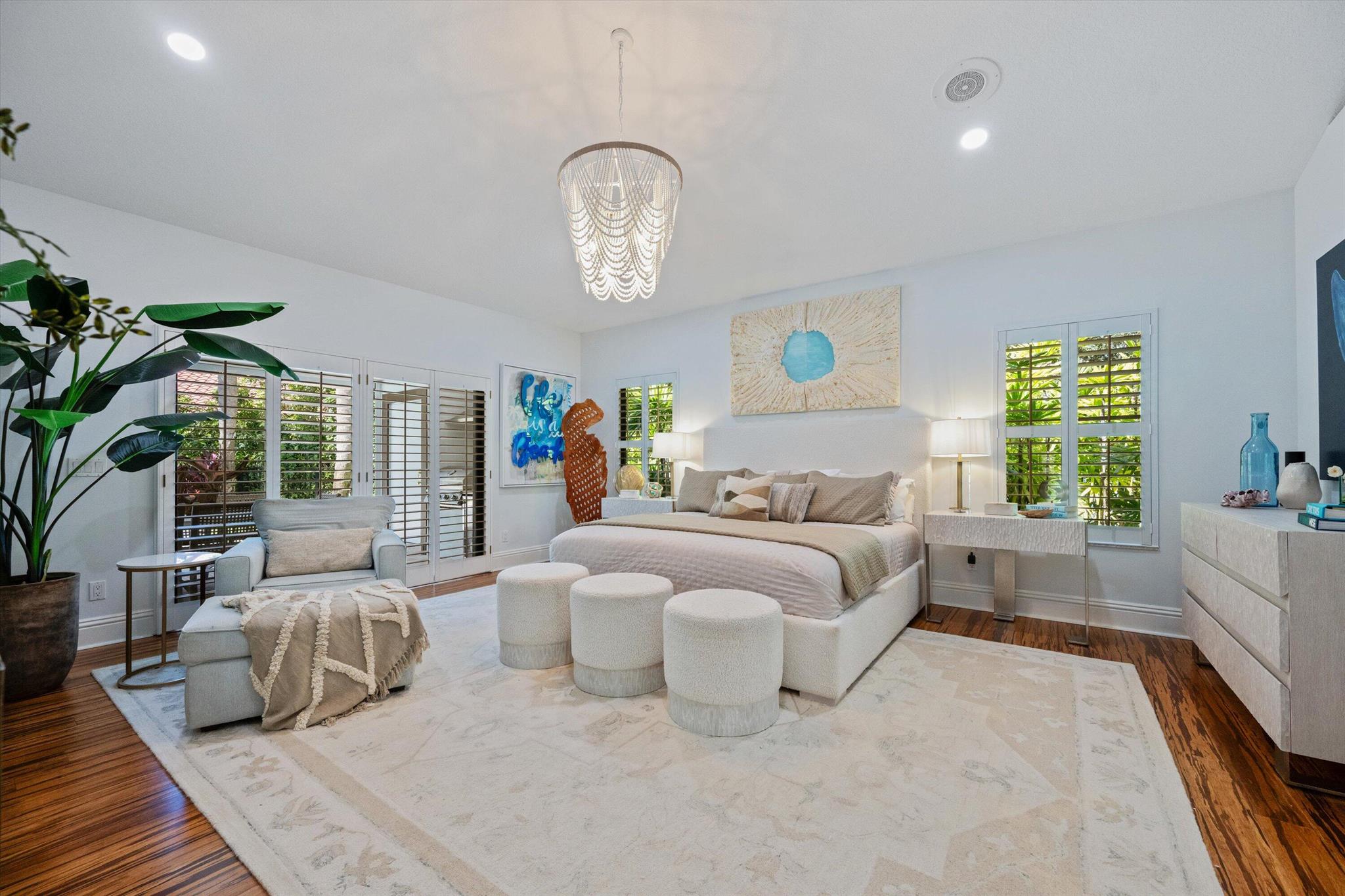 HERITAGE OAKS - Residential