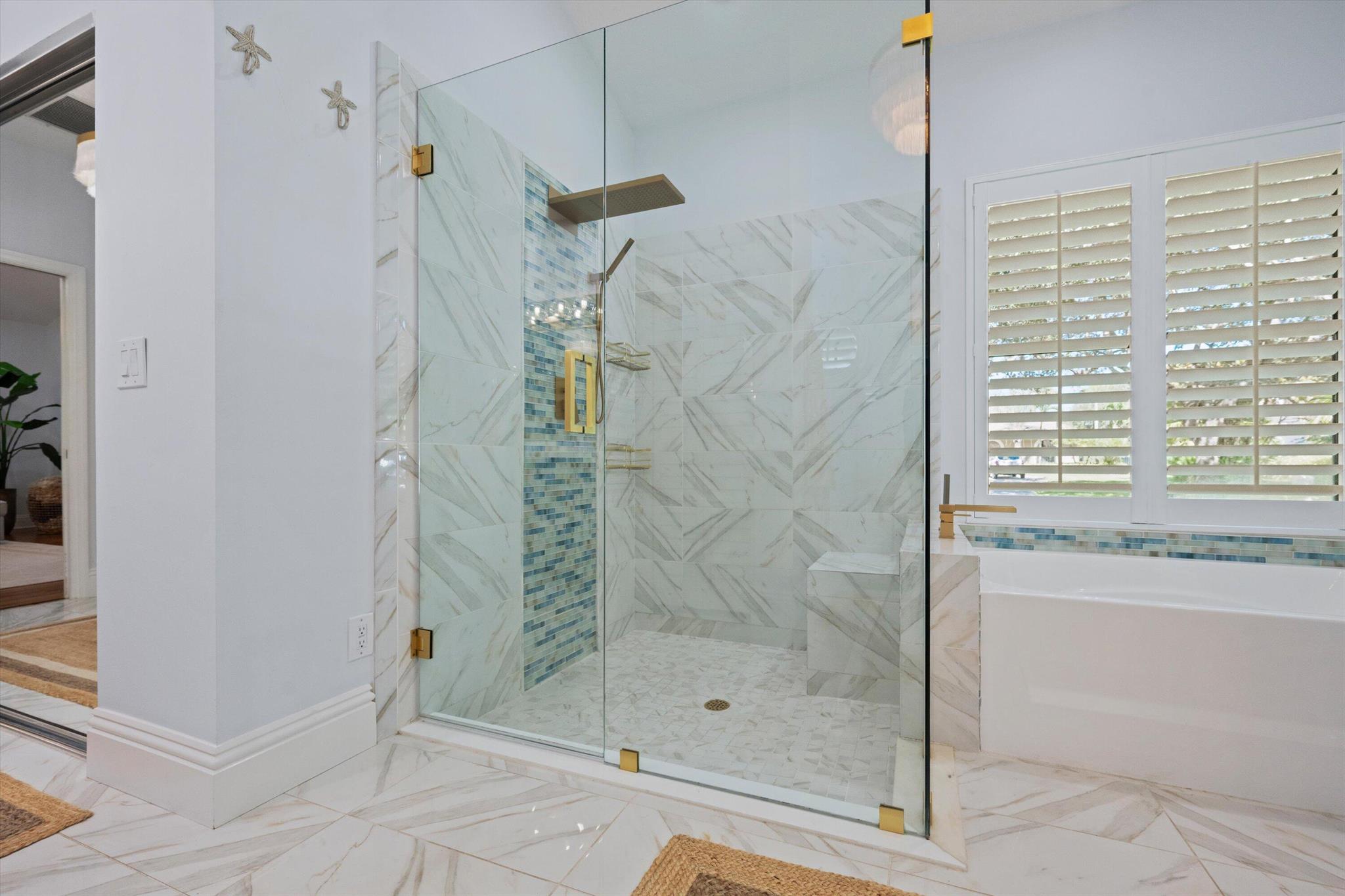 HERITAGE OAKS - Residential