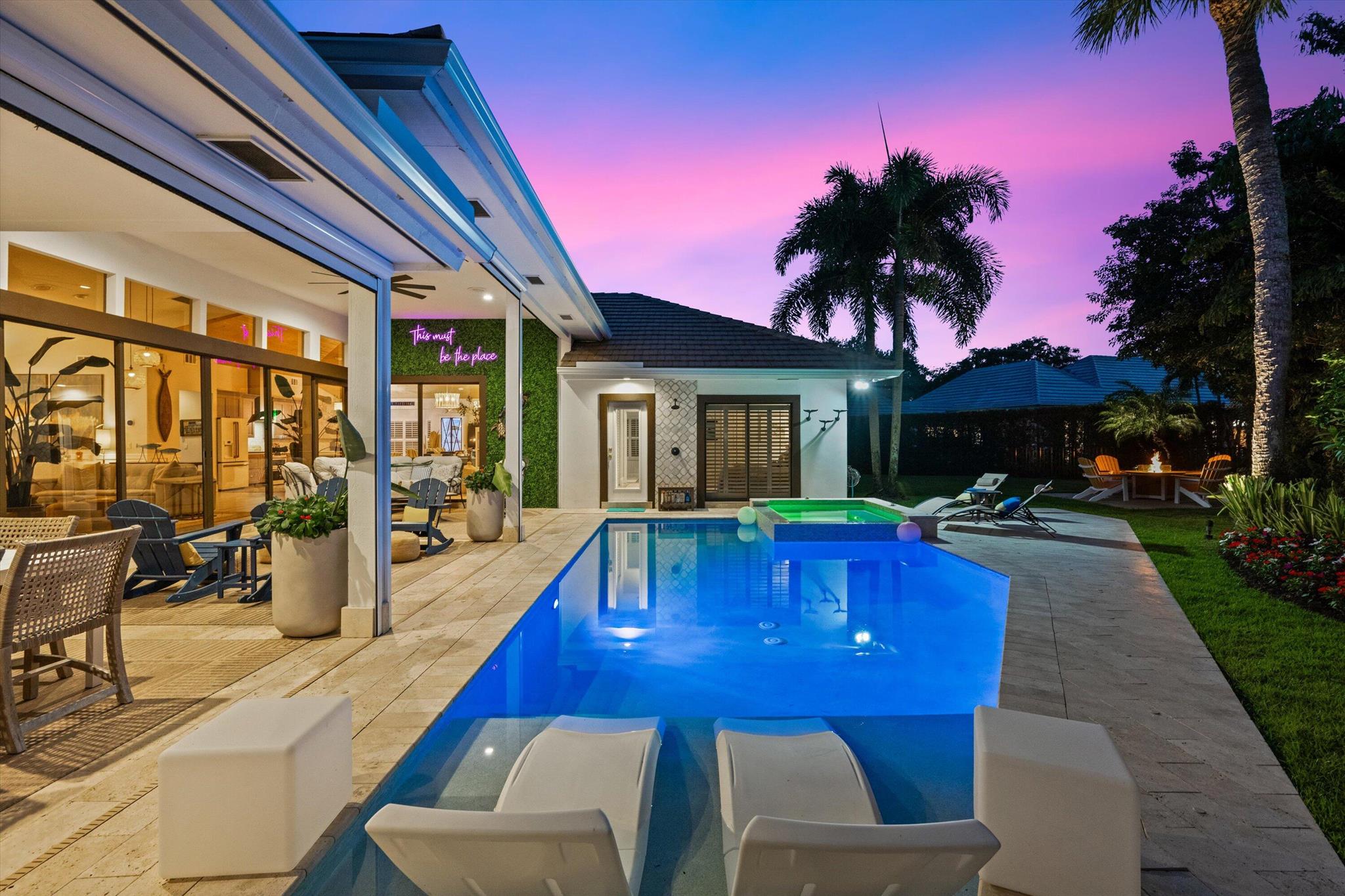 HERITAGE OAKS - Residential