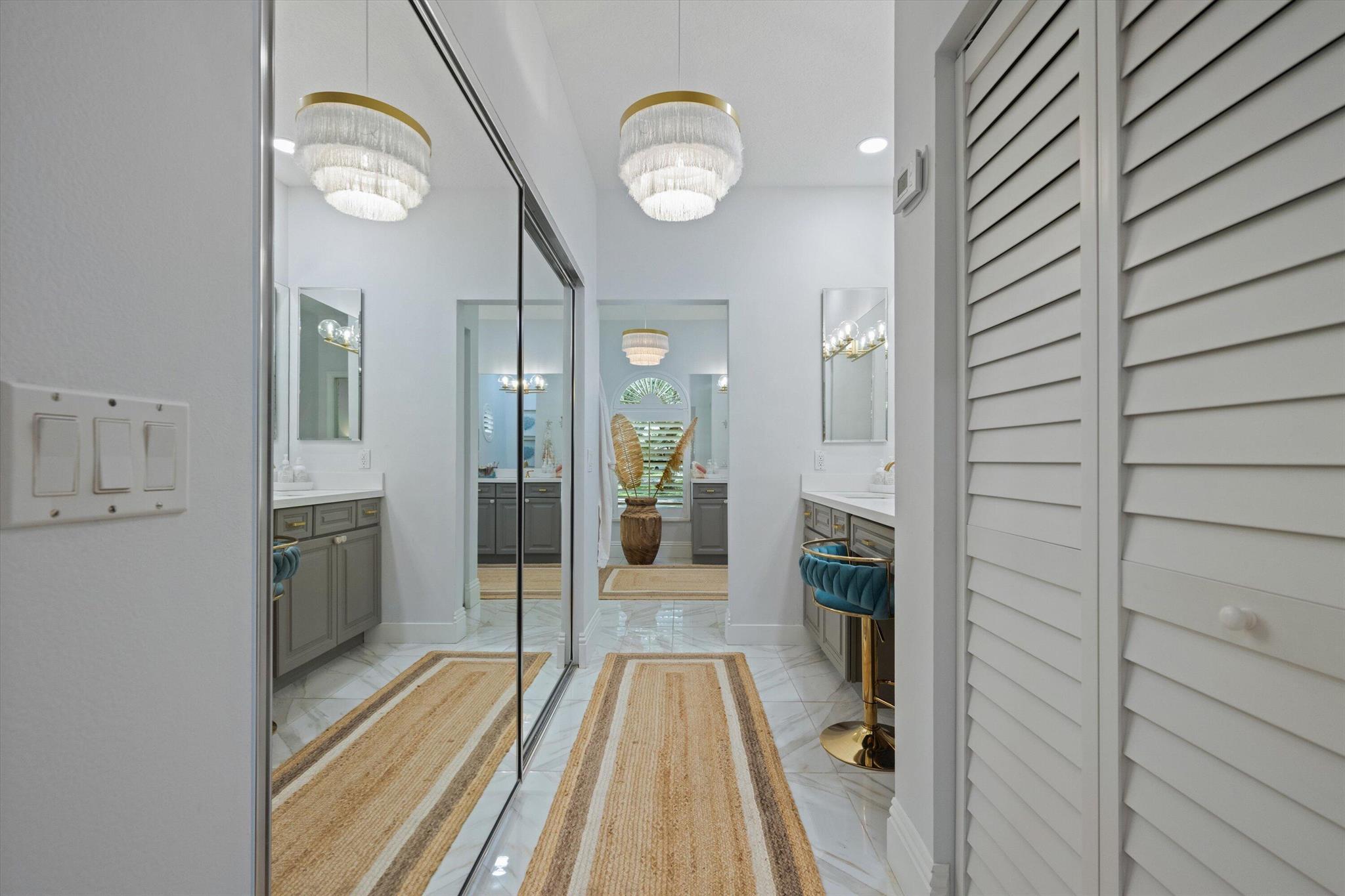 HERITAGE OAKS - Residential