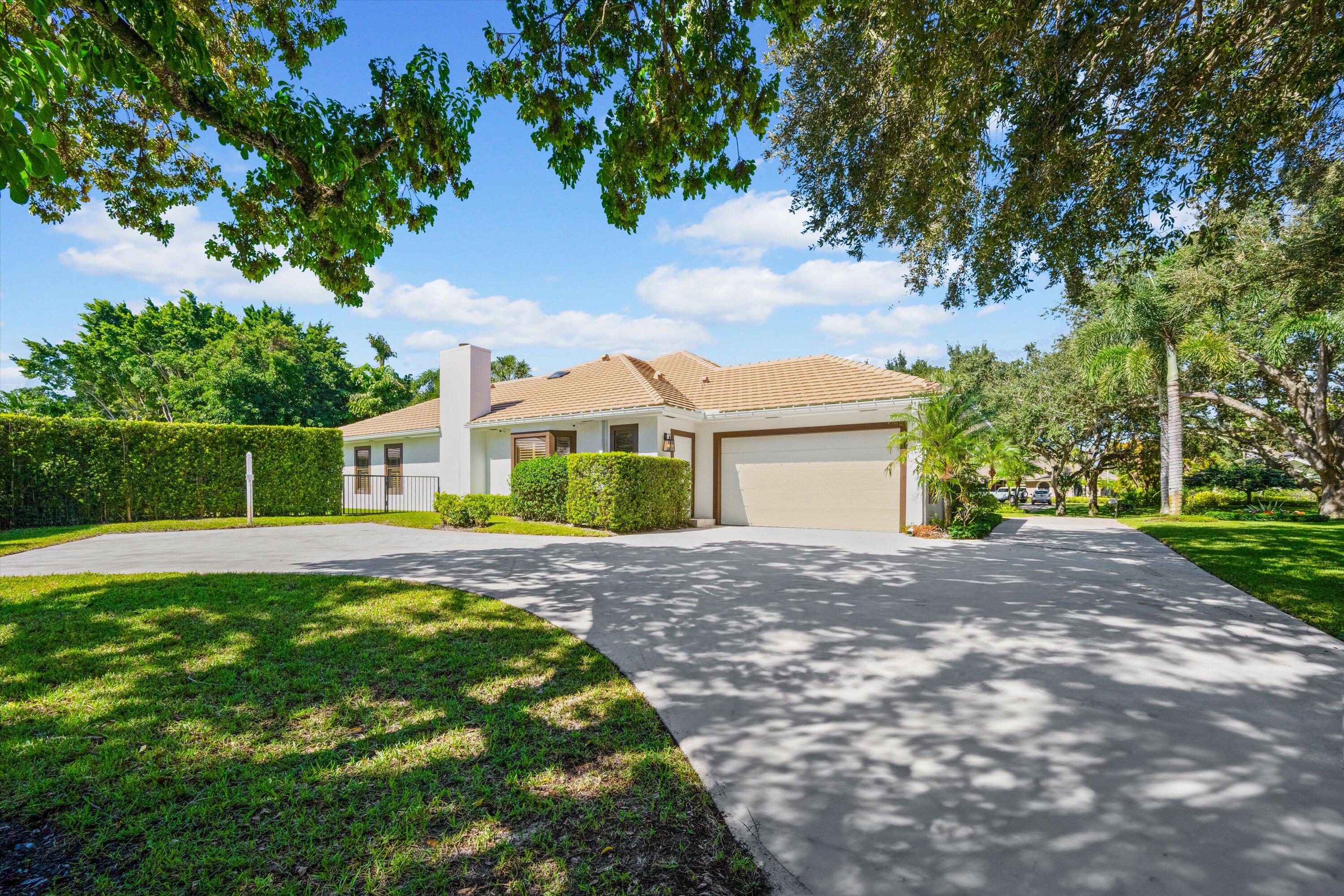 18092 SE Laurel Leaf Lane