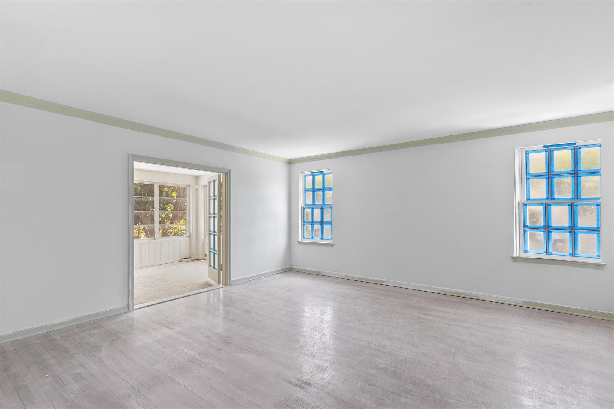 COCOANUT GROVE - Residential