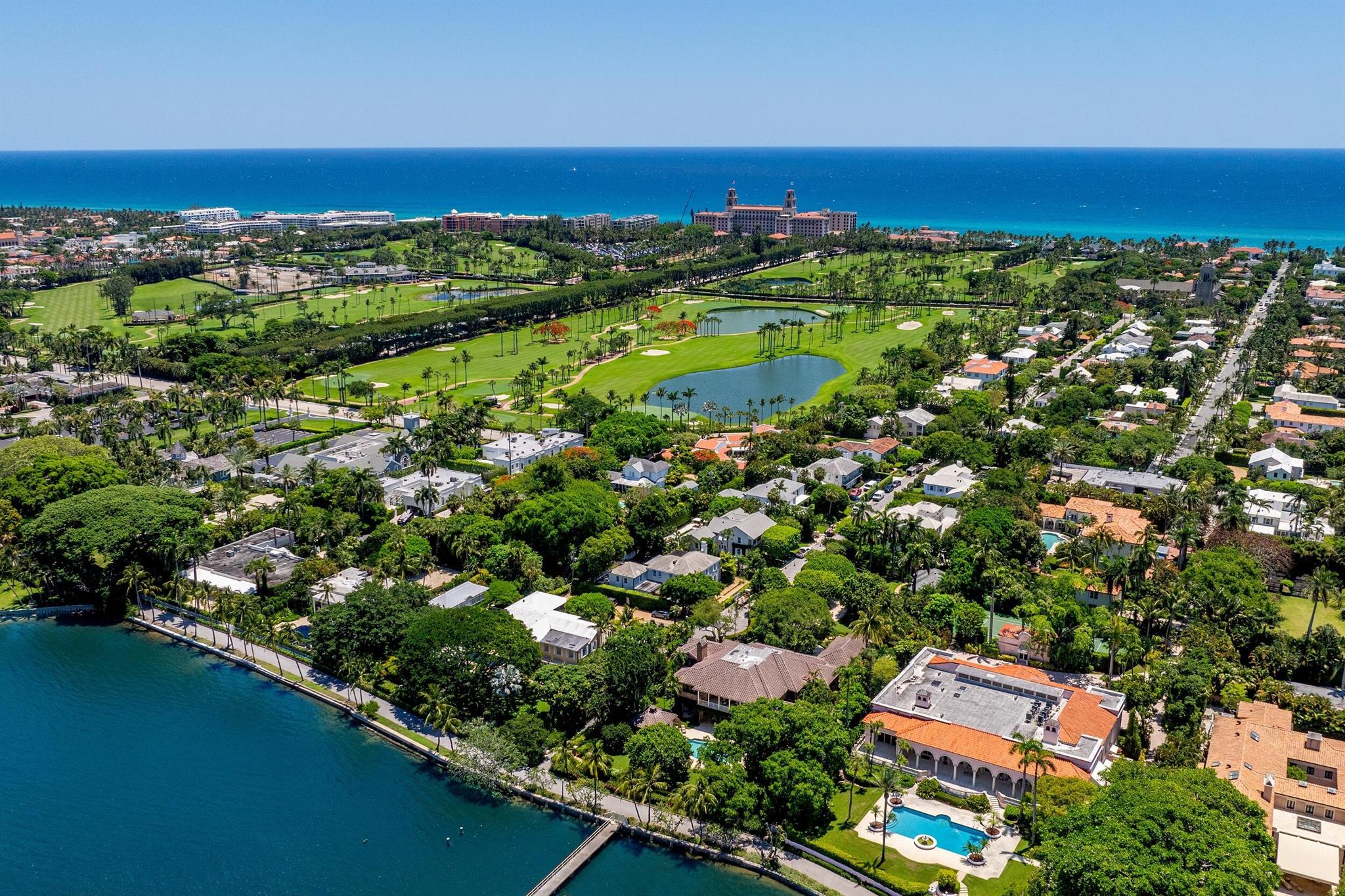 COCOANUT GROVE - Residential