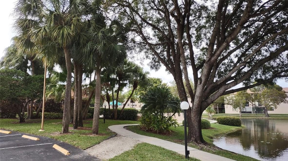 Lakes of Carriage Hills - Residential