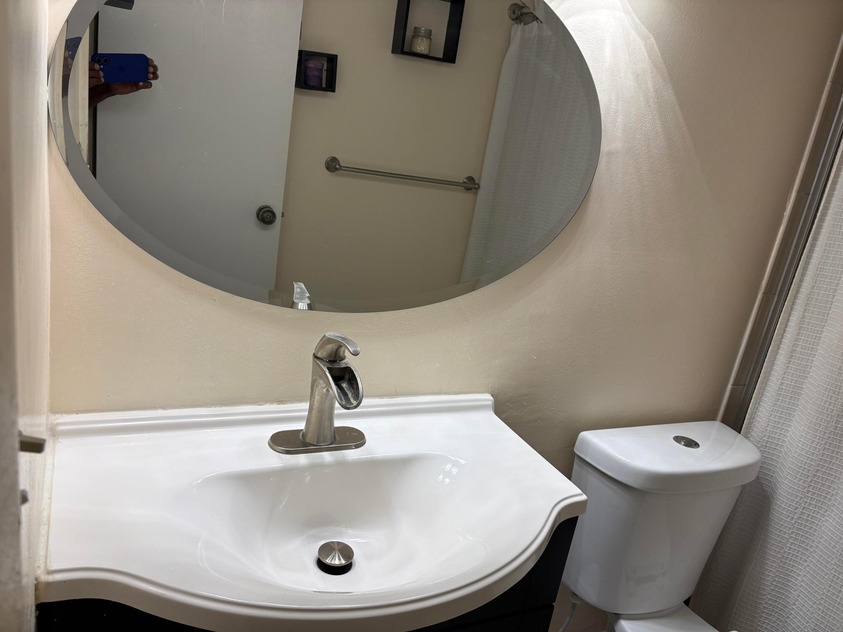 HI-GREENS OF INVERRARY - Residential