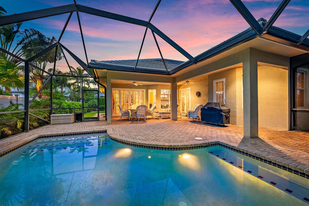 Photo of 18974 SE Jupiter River Drive, Jupiter, FL 33458 (MLS # R11095776)