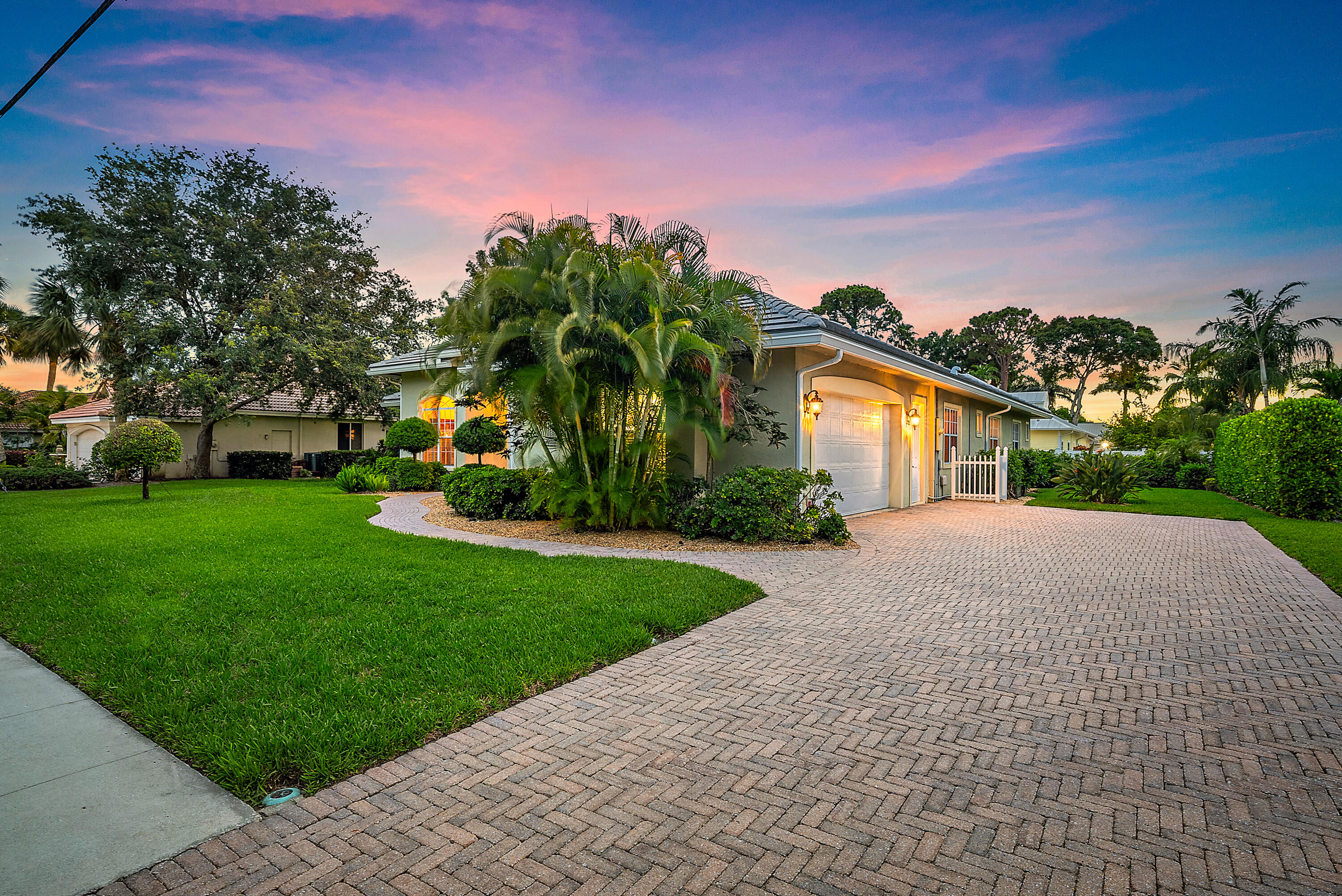 18974 SE Jupiter River Drive