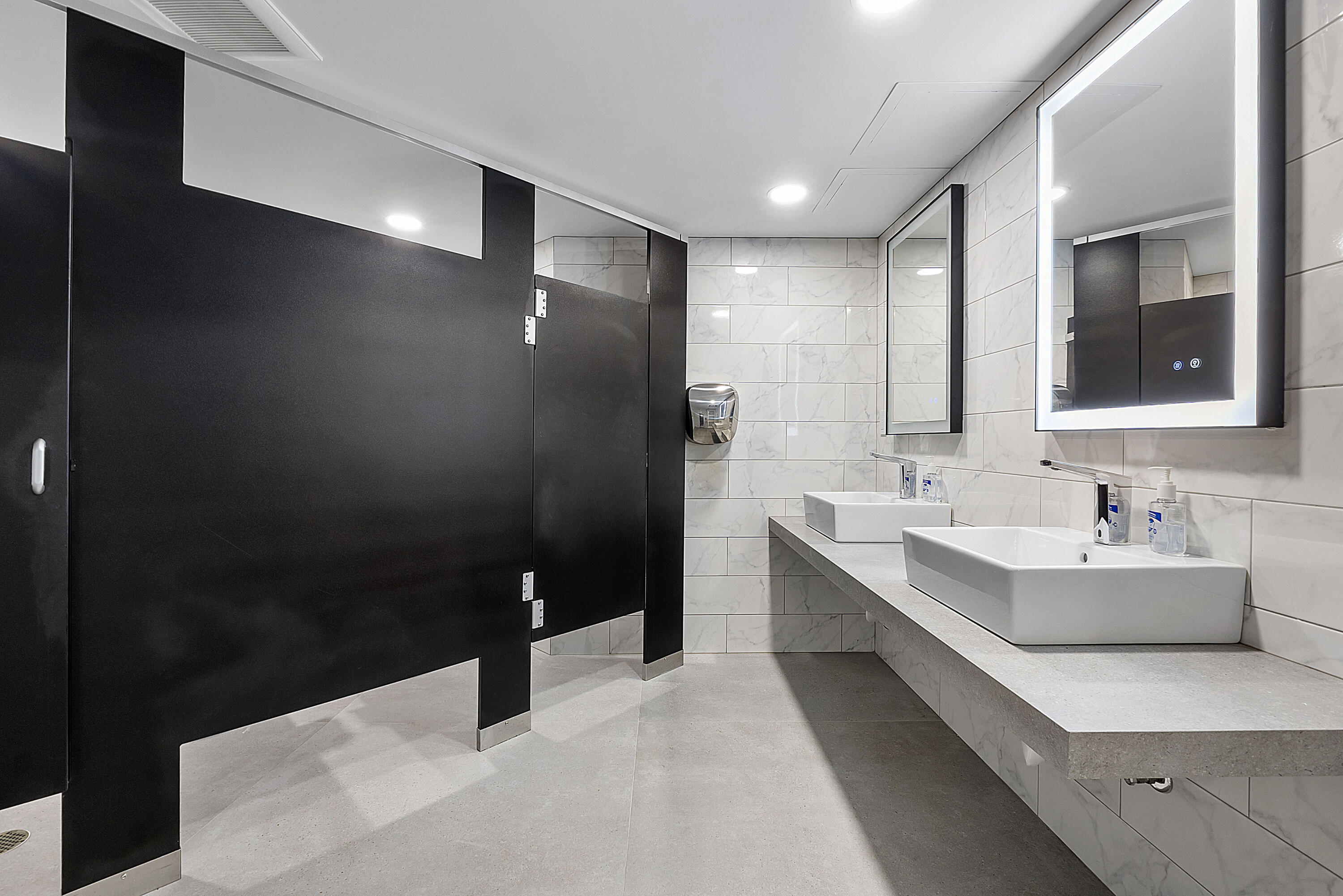 MAYA MARCA CONDO - Residential Lease