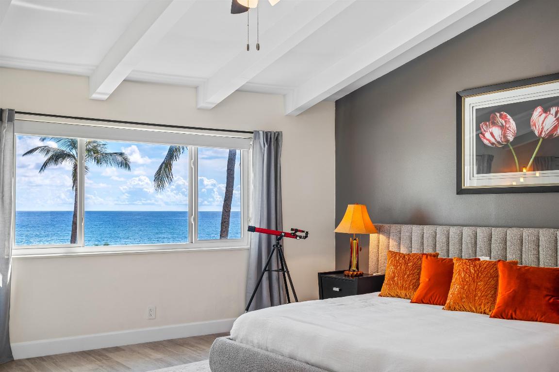 WINDEMERE HOUSE CONDO - Residential