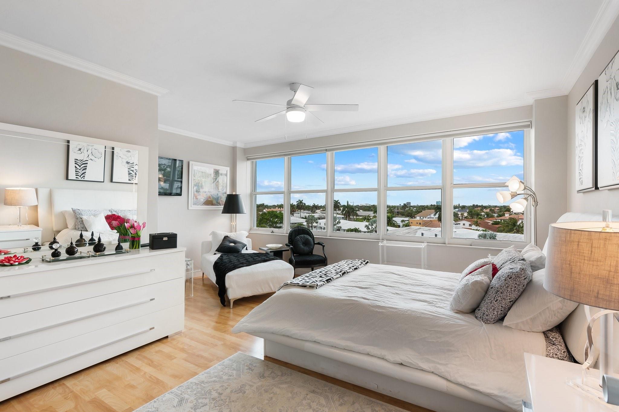 Coral Ridge Towers East - Residential