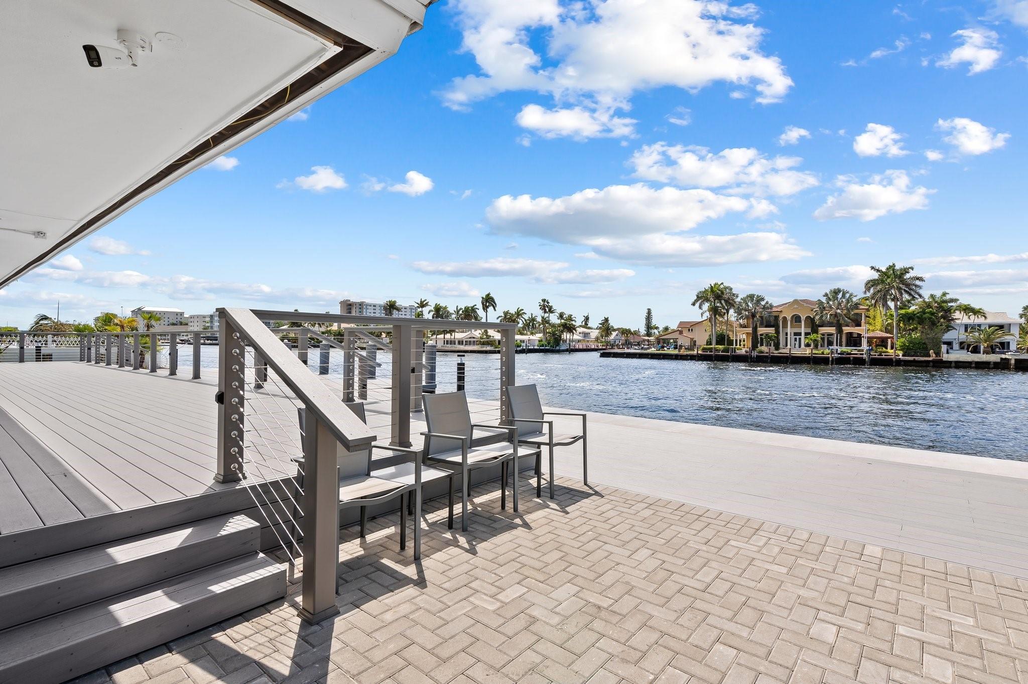 Coral Ridge Towers East - Residential