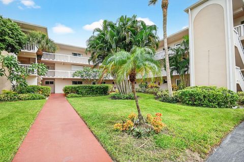 2856 S Garden Drive 310 Lake Worth FL 33461