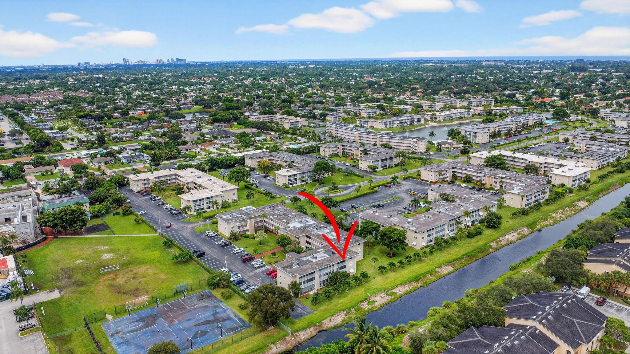 LAKE CLARKE GARDENS CONDO - Residential