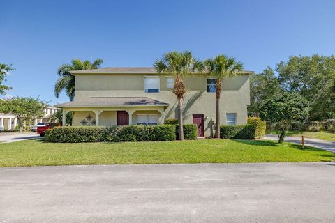 A home in Port St Lucie