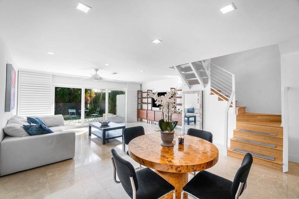 Photo of 130 Andrews Avenue #4, Delray Beach, FL 33483 (MLS # R11154366)