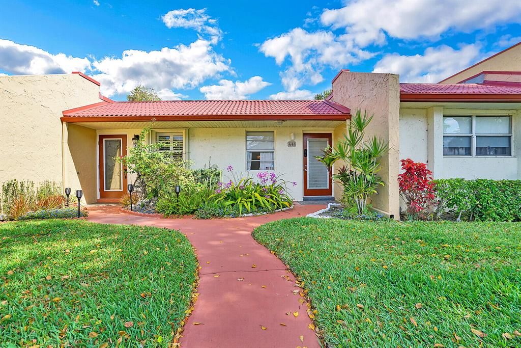 Photo of 441 Lake Evelyn Drive, West Palm Beach, FL 33411 (MLS # R10788082)