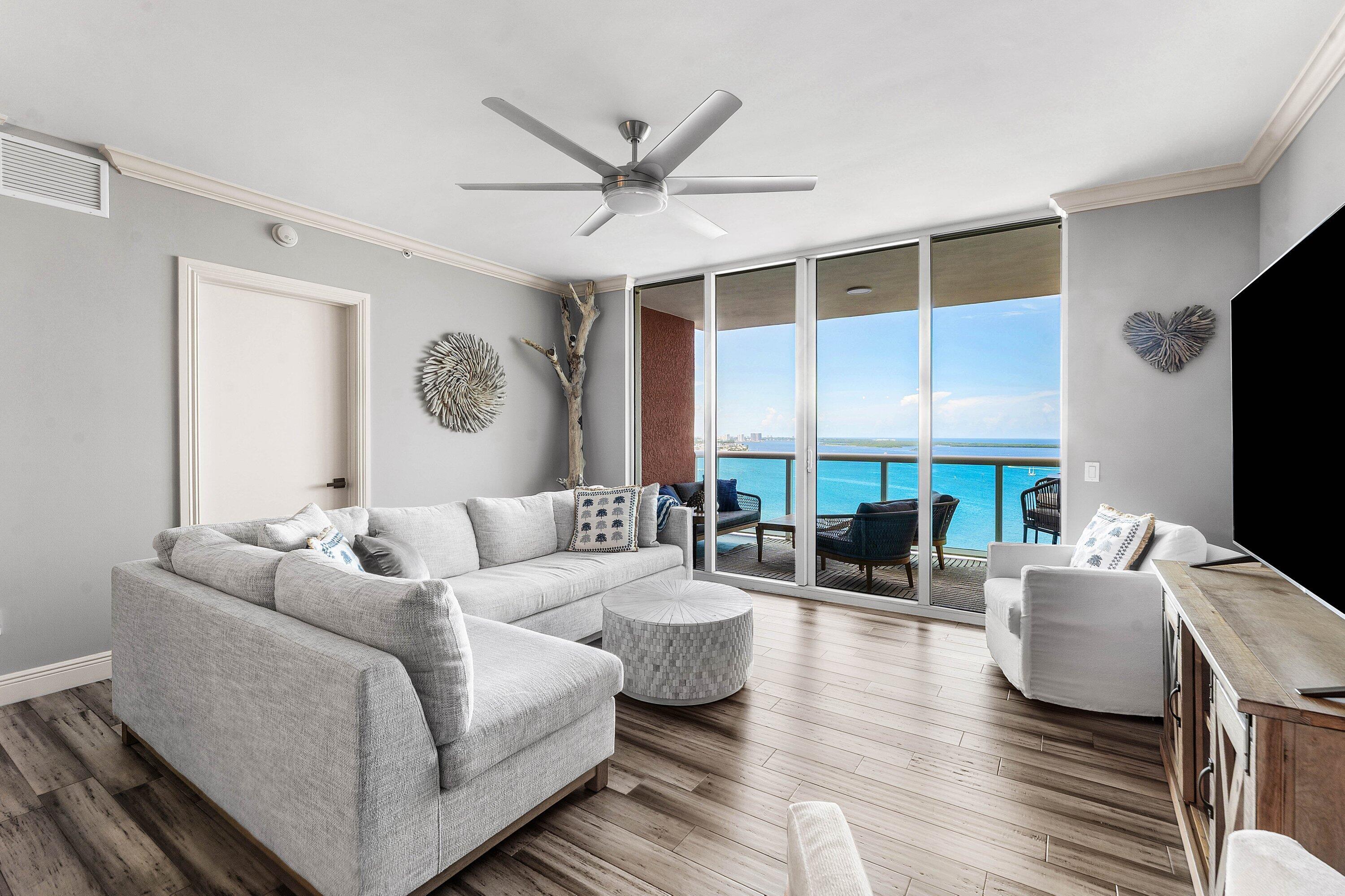 2650 Lake Shore Drive 2102