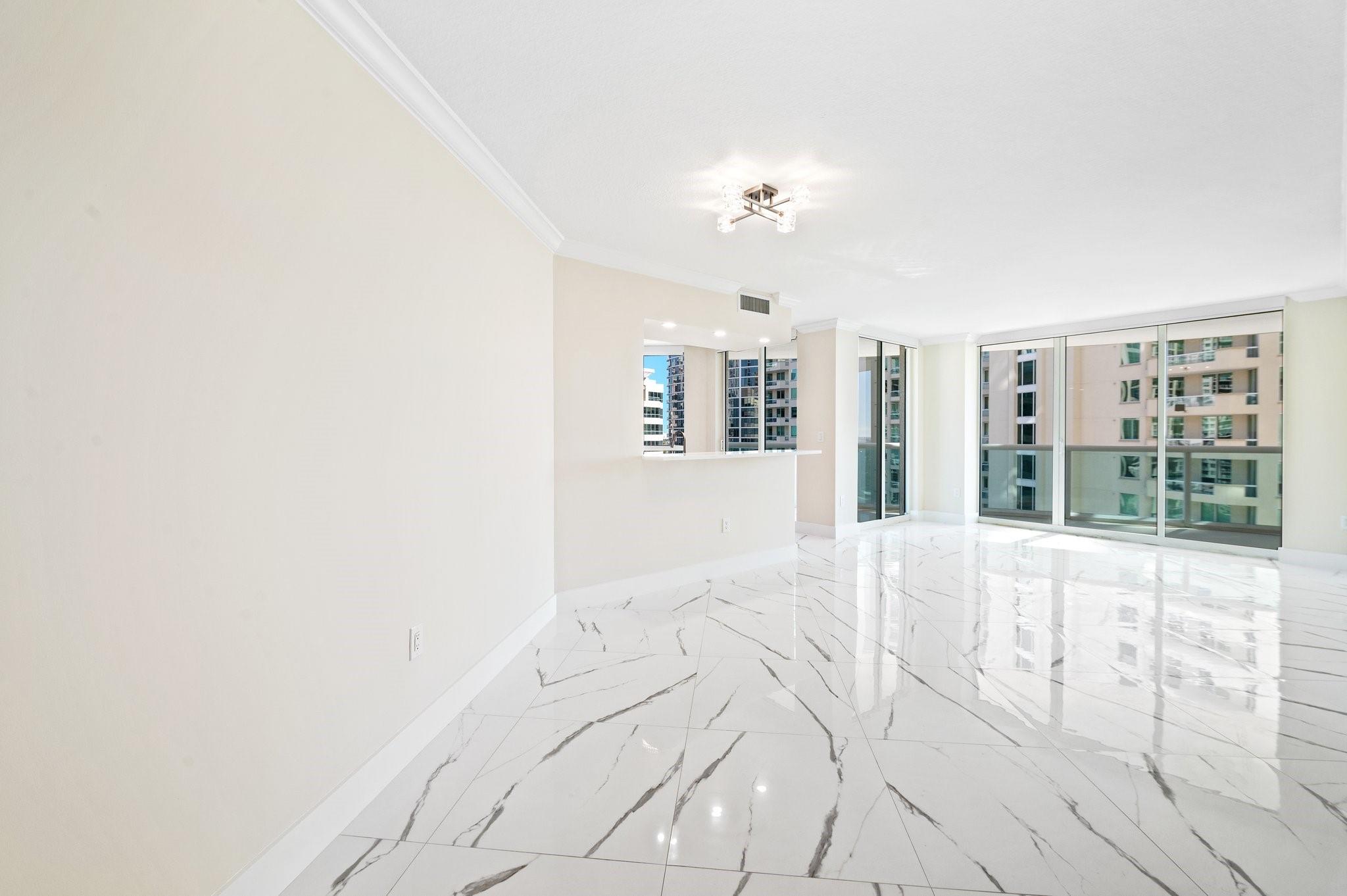 347 N New River Dr 1509