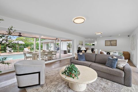 1151 Emerald Lane Singer Island FL 33404