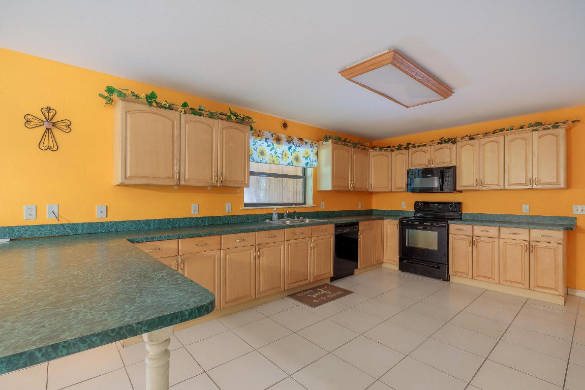 METES AND BOUNDS - Residential