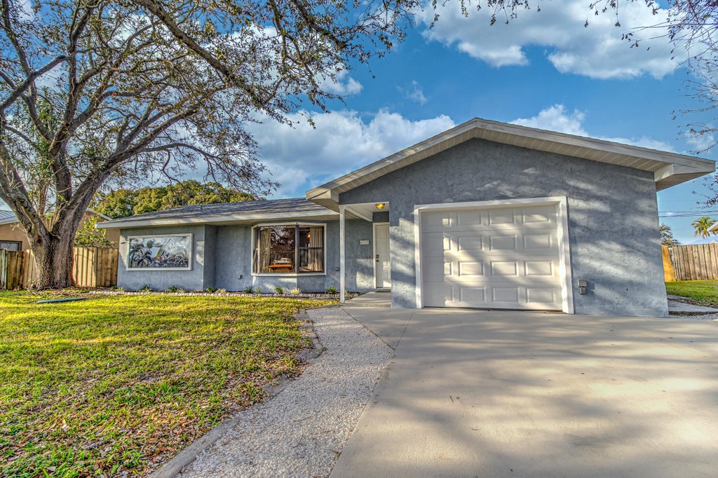 Photo of 520 SW Dairy Road, Port Saint Lucie, FL 34953 (MLS # R11034845)