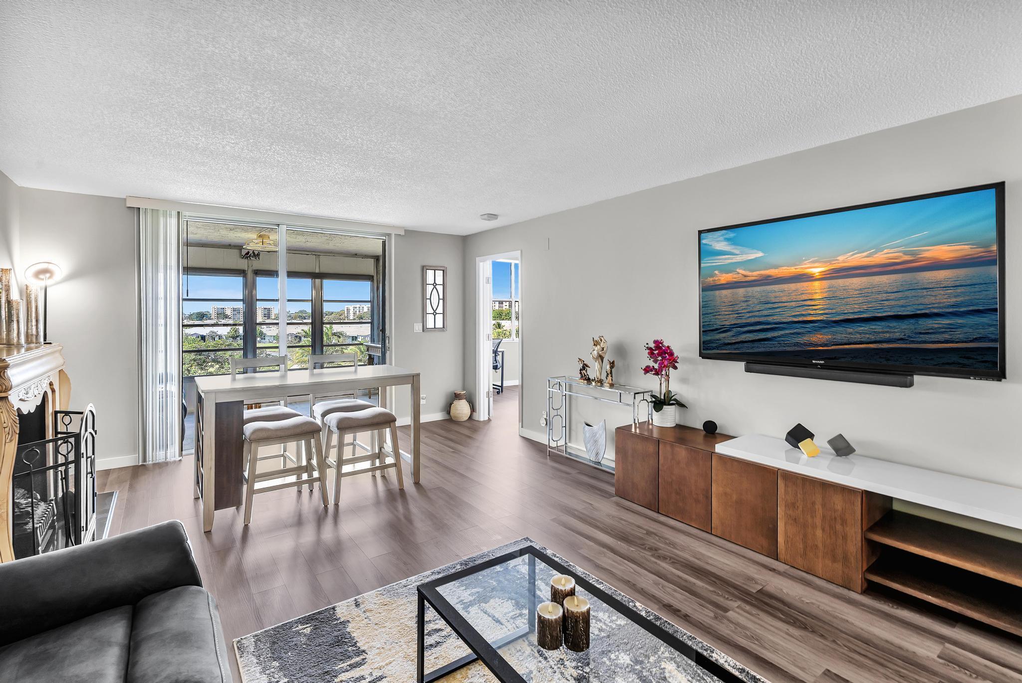 VILLAGES OF ORIOLE BONAIRE - Residential