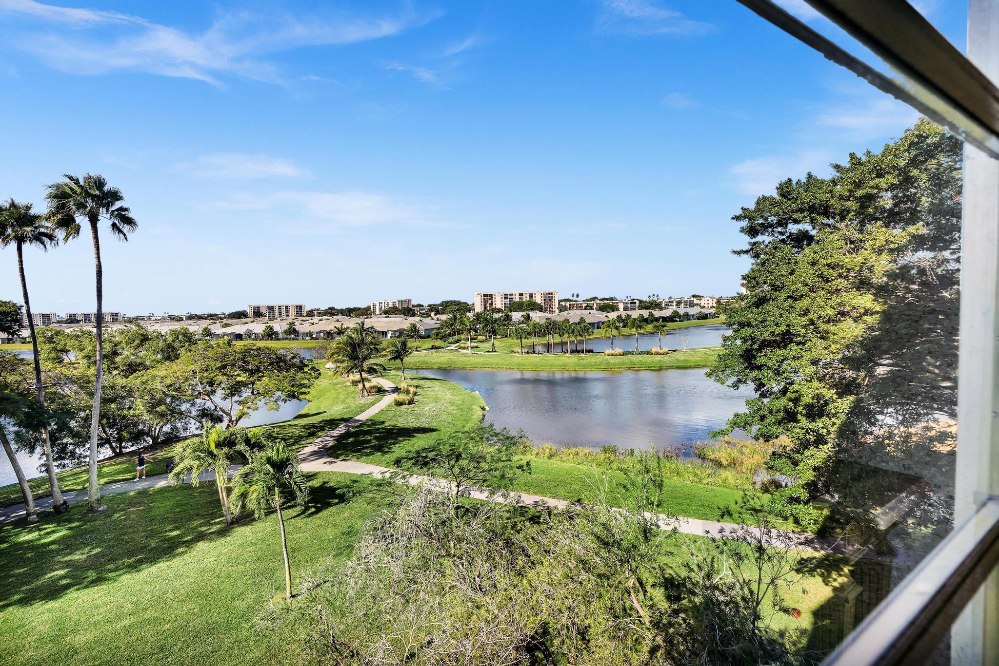 VILLAGES OF ORIOLE BONAIRE - Residential