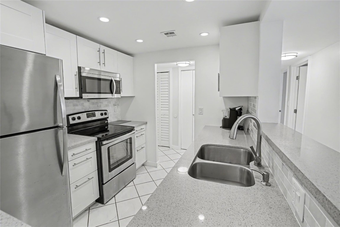 1009 N Ocean Boulevard 110