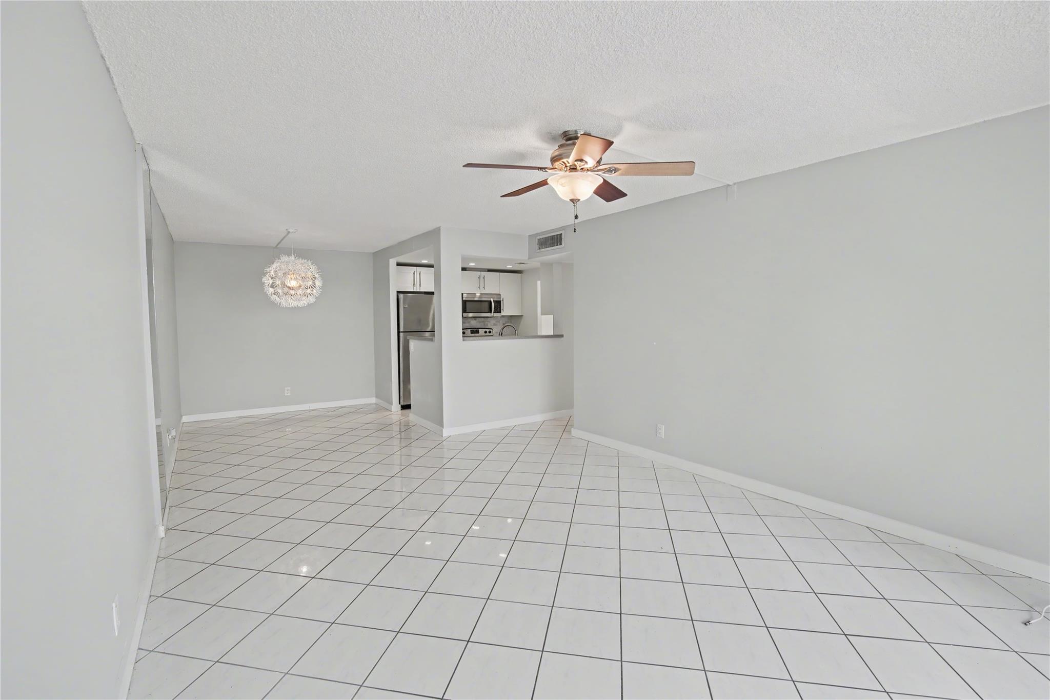 TRADEWINDS OF POMPANO - Residential Lease