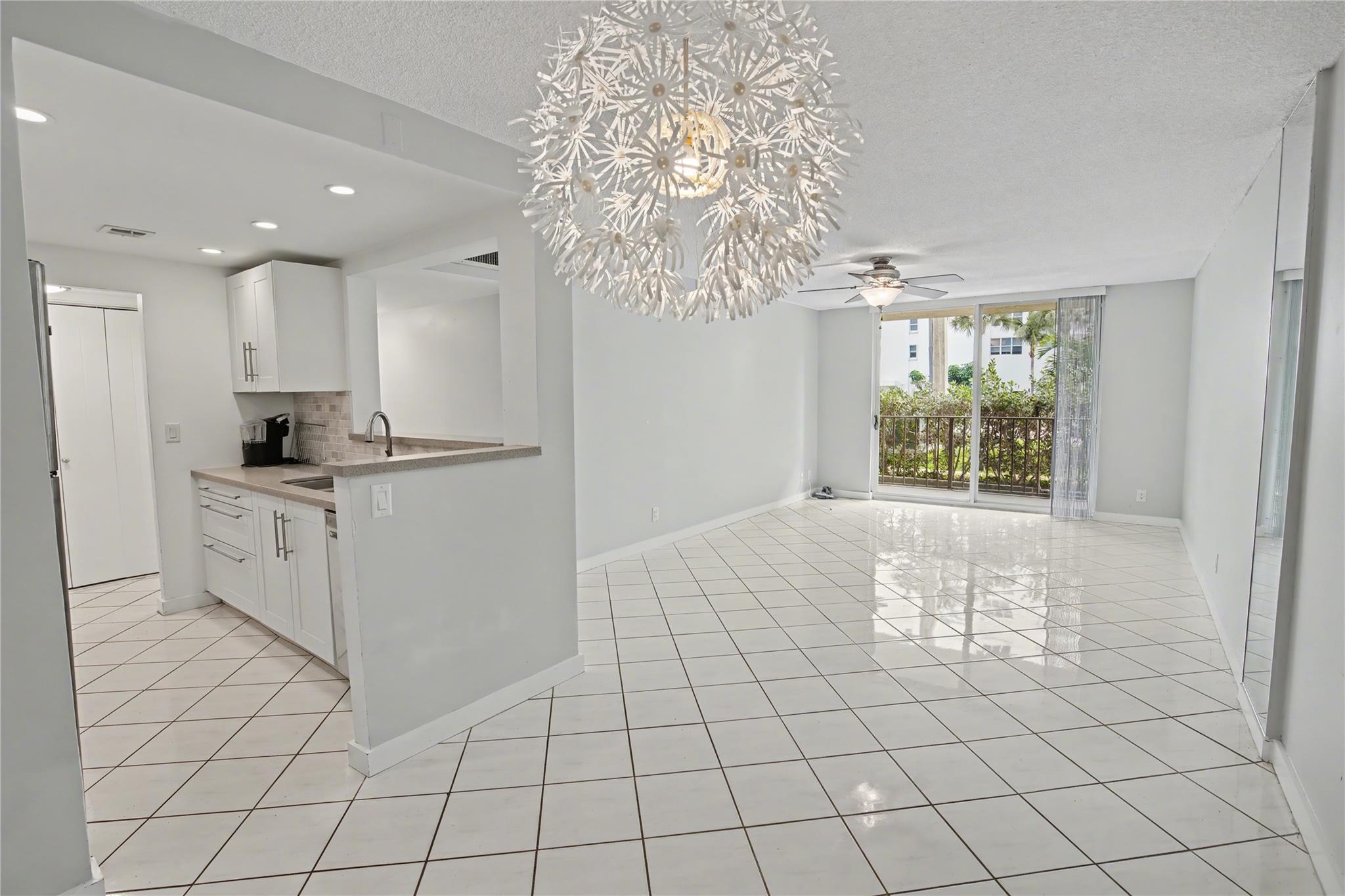 TRADEWINDS OF POMPANO - Residential Lease