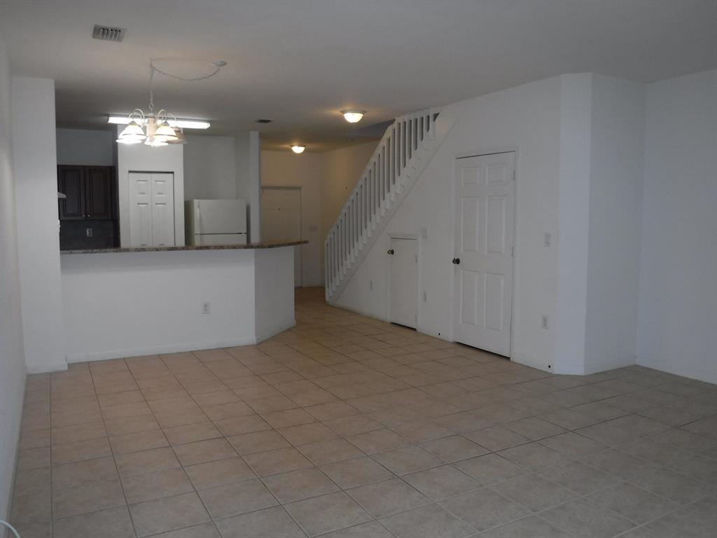 MARINER VILLAGE OF M.C. CONDO - Residential