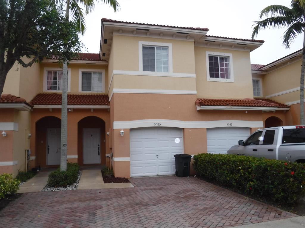 MARINER VILLAGE OF M.C. CONDO - Residential